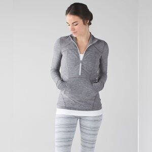 Lululemon Define Pullover Heathered Slate Size 6 Womens Long Sleeve Half Zip